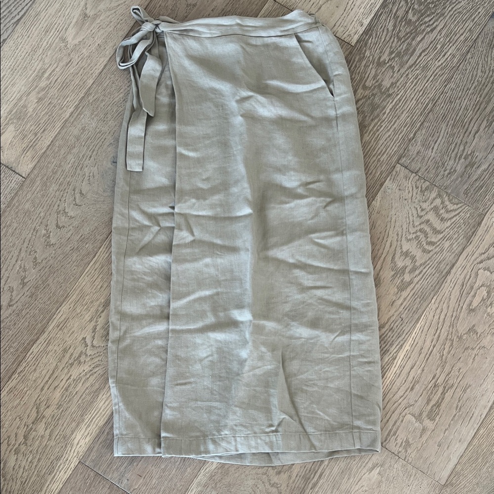 Chic Beige Pencil Skirt with Tie Detail